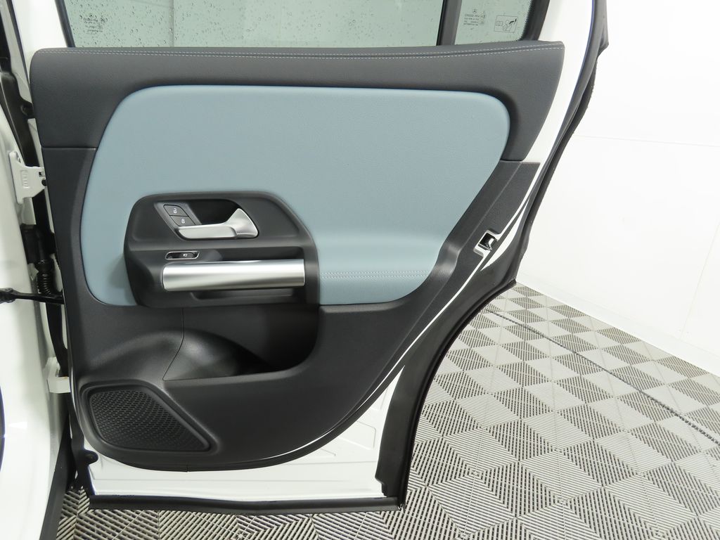 Thumbnail: 2026 Mercedes-Benz GLA - 27