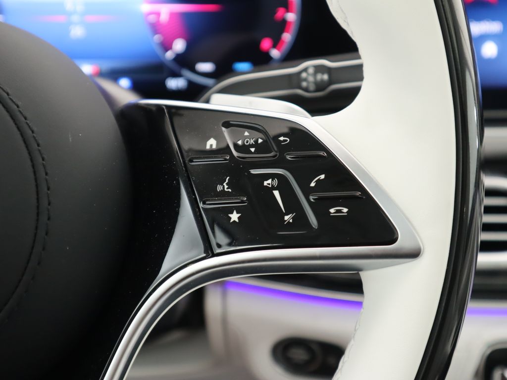 Thumbnail: 2025 Mercedes-Benz GLS - 13
