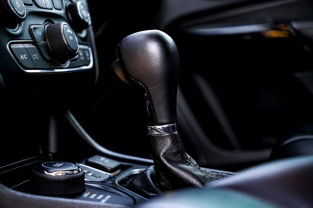 Used Car 2019 Jeep Cherokee  Altitude For Sale Under $20,000 In Taylor, Texas