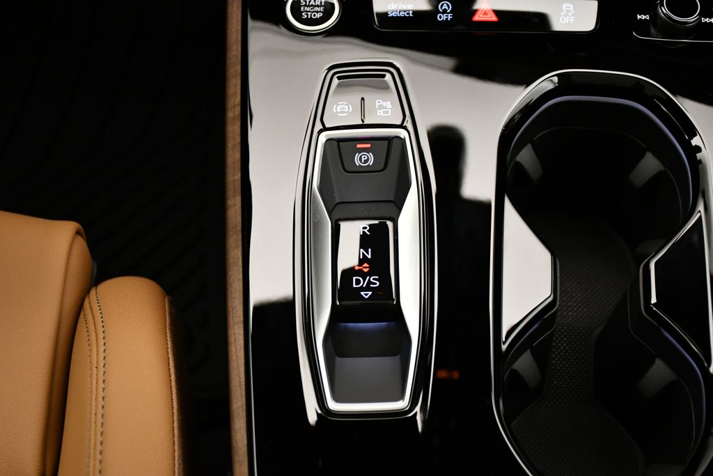 Thumbnail: 2025 Audi A5 - 29