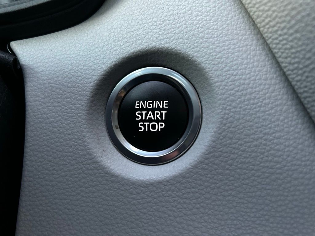 Thumbnail: 2024 Toyota Corolla - 26