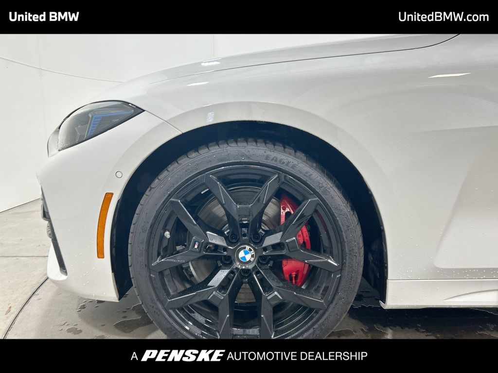2025 BMW 4 Series M440i xDrive 10
