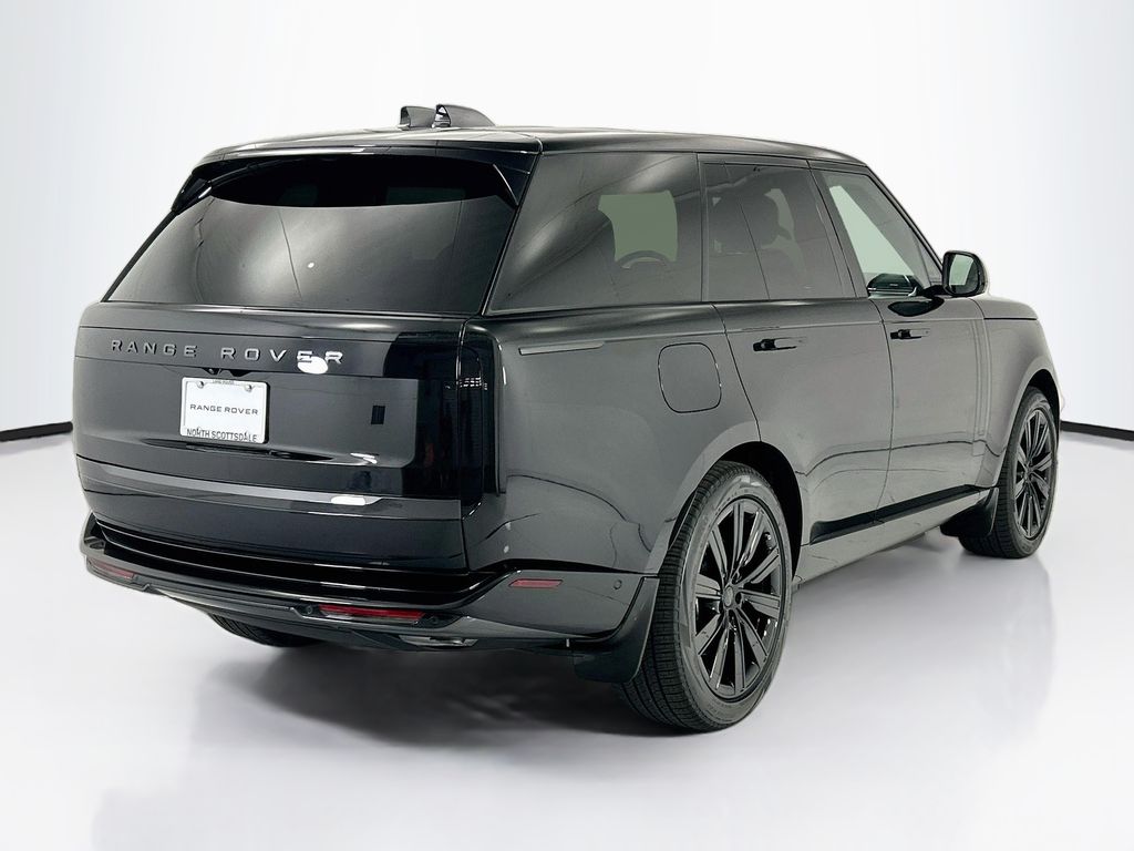 Thumbnail: 2026 Land Rover Range Rover - 5
