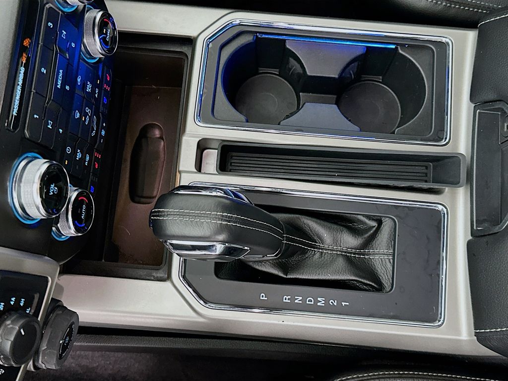 Thumbnail: 2016 Ford F-150 - 17