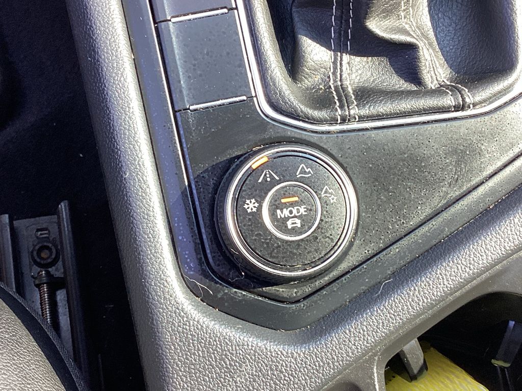 Used 2022 Volkswagen Taos SUV