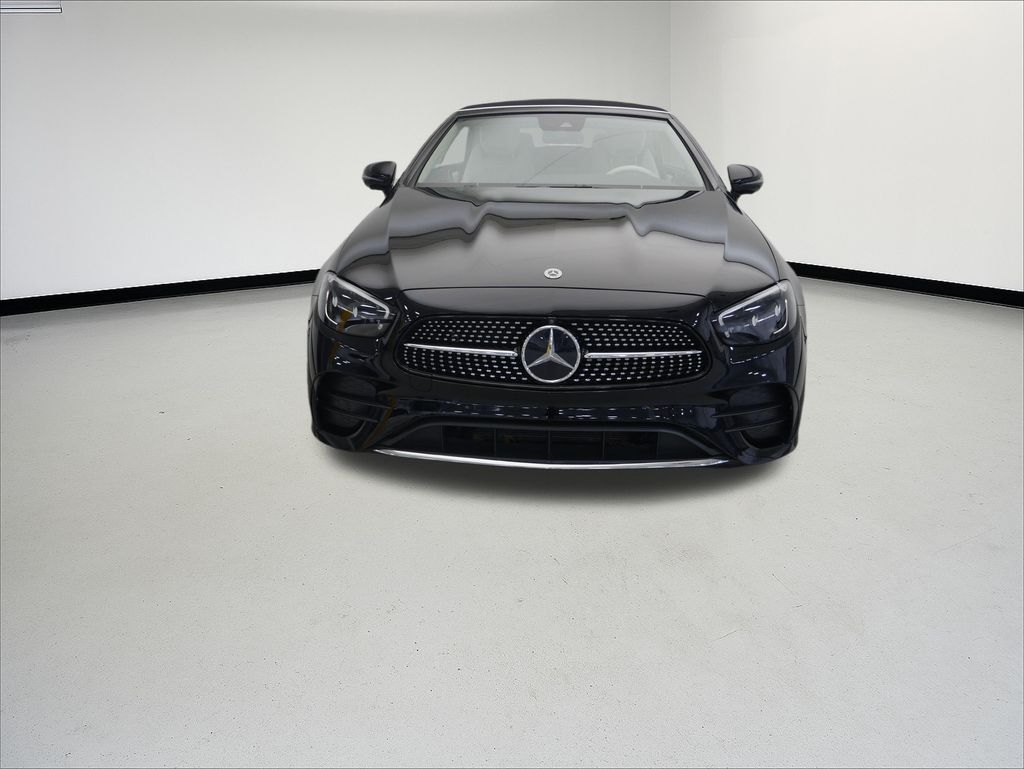 Thumbnail: 2023 Mercedes-Benz E-Class - 8