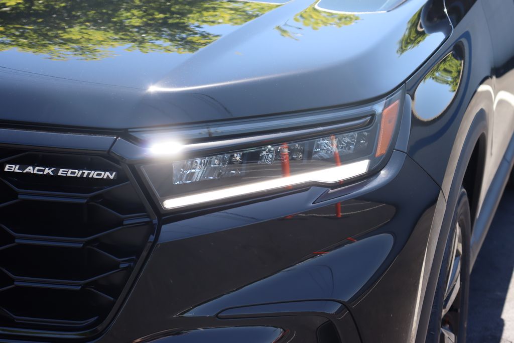2025 Honda Pilot Black Edition 9