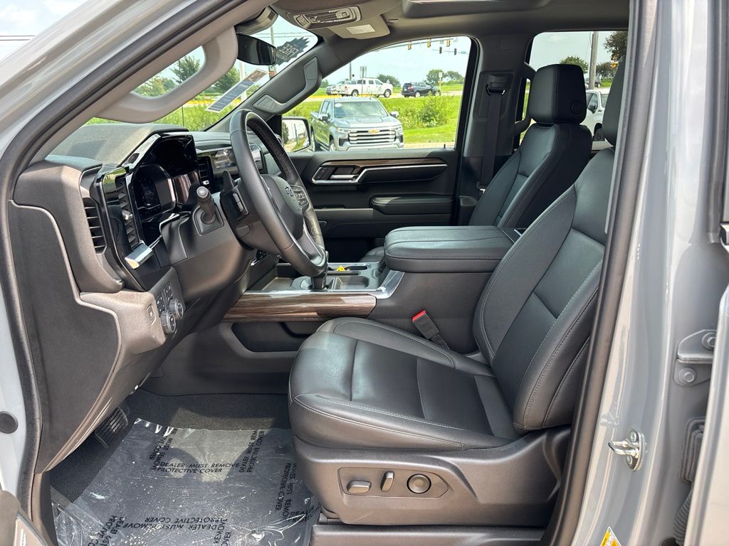 Used 2024 Chevrolet Silverado 1500 Truck