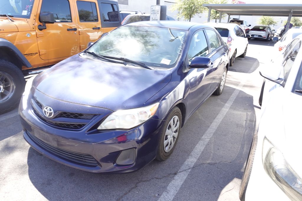 2011 Toyota Corolla LE AT's photo