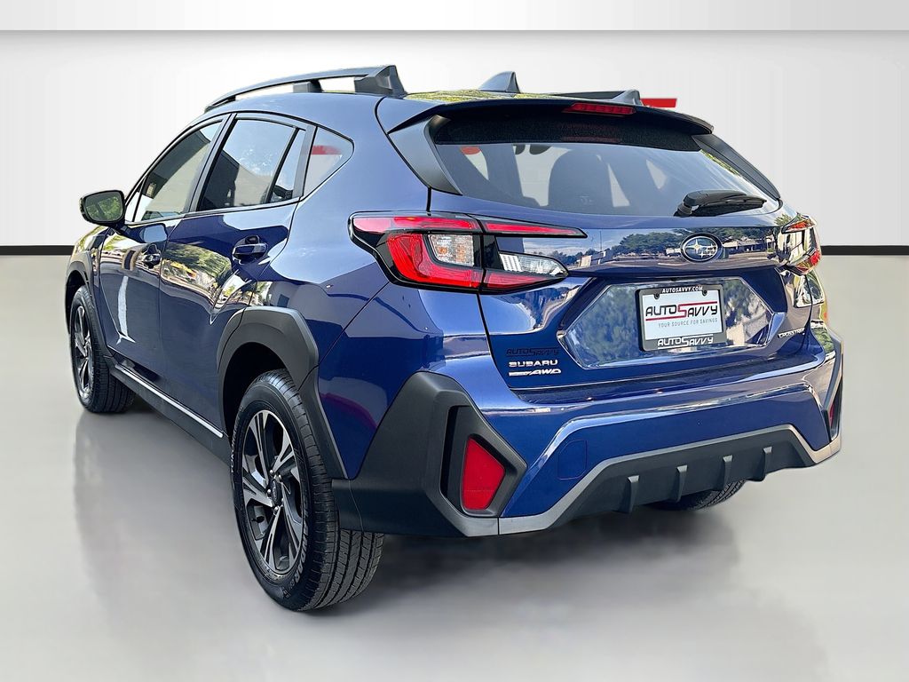 Used 2025 Blue Subaru Premium image 5