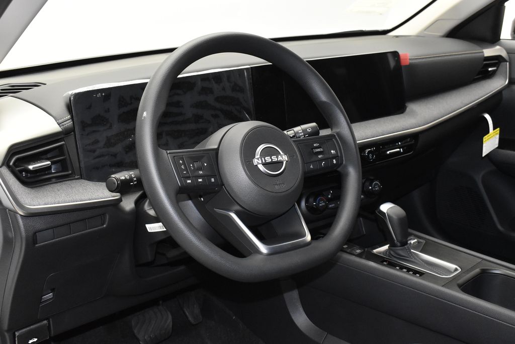 Thumbnail: 2026 Nissan Kicks - 15