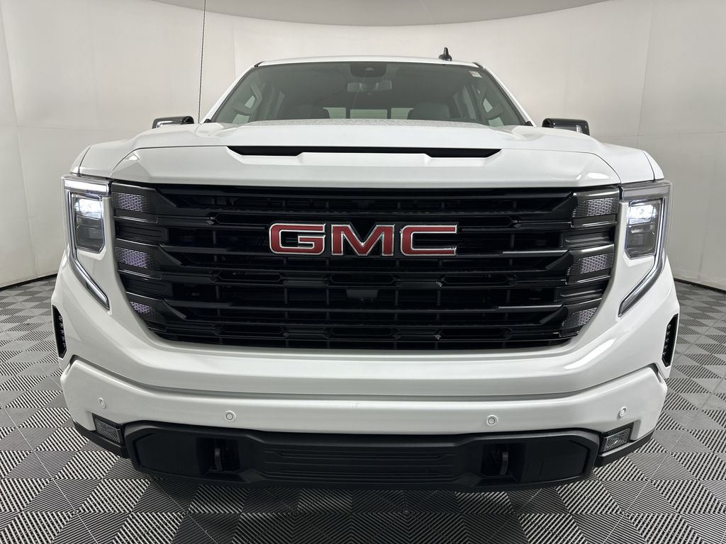 new 2025 GMC Sierra 1500 car, priced at $56,284