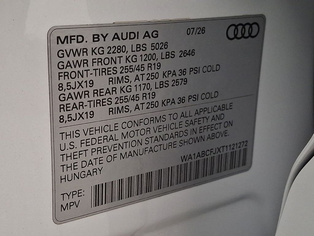 Thumbnail: 2026 Audi Q3 - 18