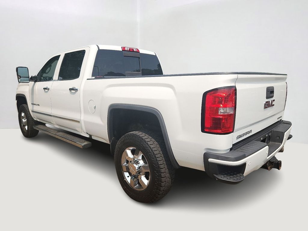 2016 GMC Sierra 2500 Denali 7