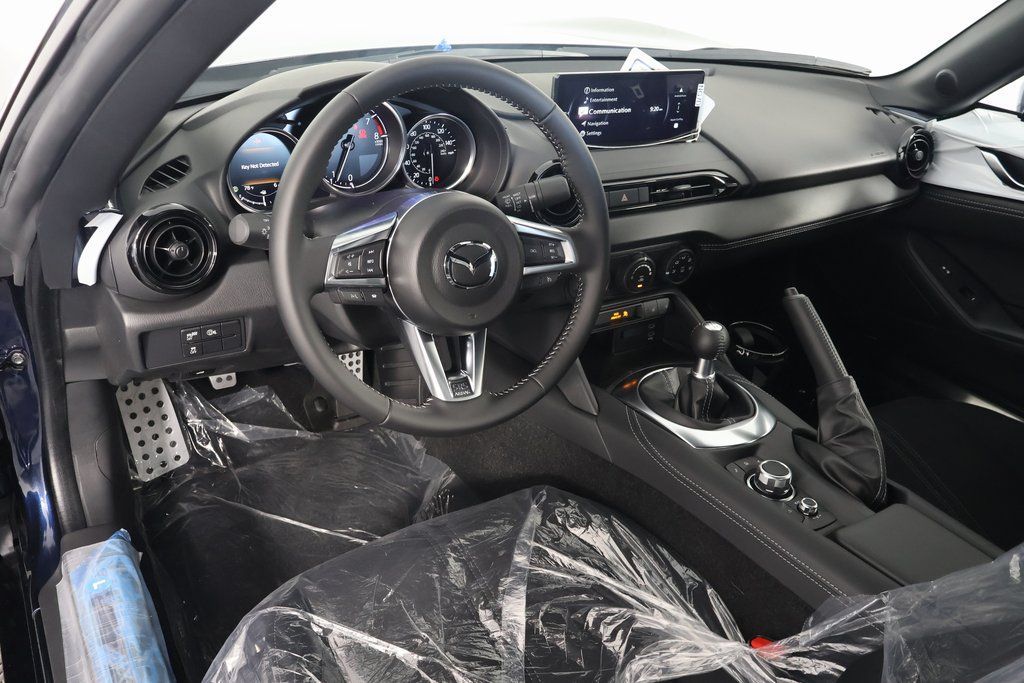 Thumbnail: 2026 Mazda MX-5 Miata - 5