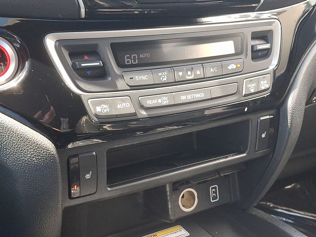 Thumbnail: 2019 Honda Passport - 16