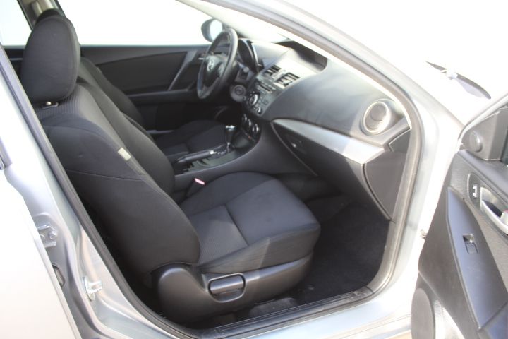 Used Car 2013 Mazda Mazda3  I Touring For Sale Under $10,000 In Georgetown, Texas