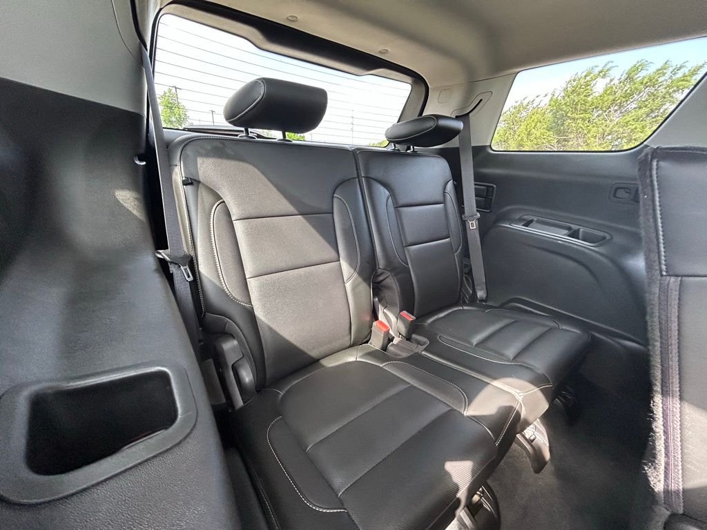 2019 GMC Acadia SLT 30