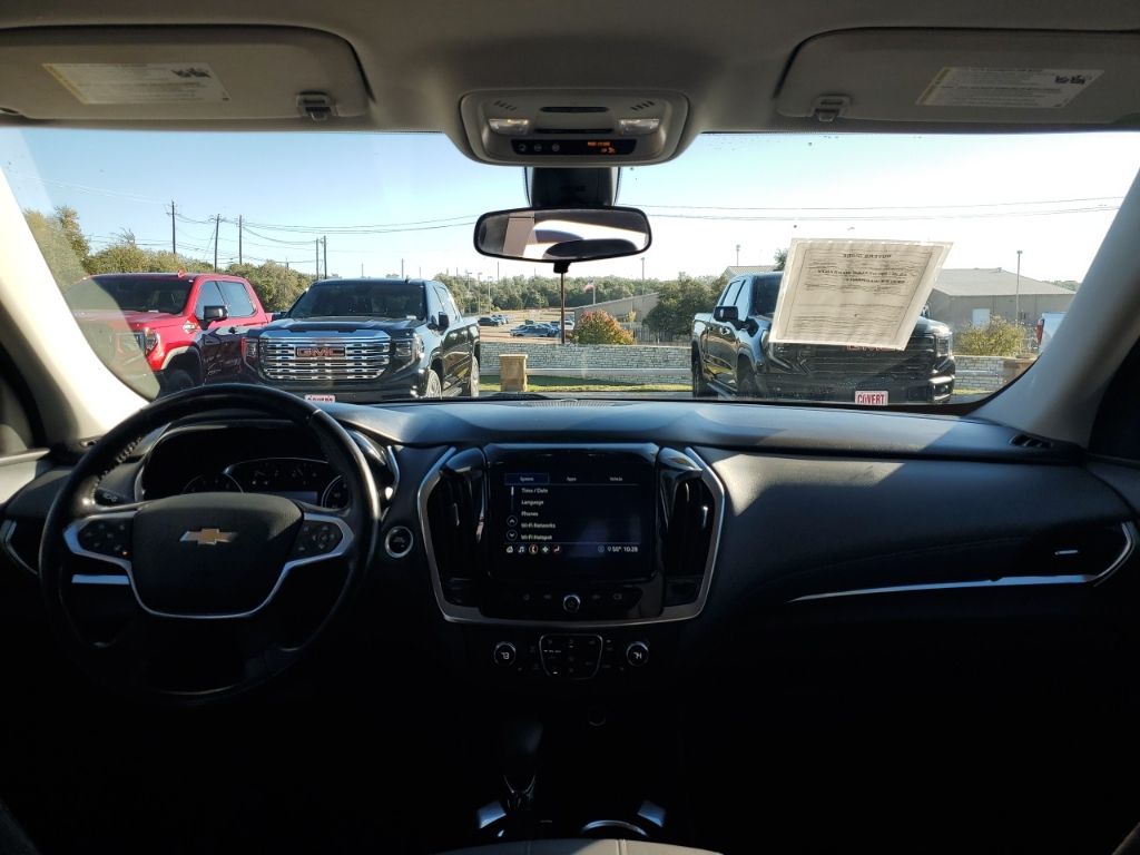 Used Car 2021 Chevrolet Traverse  Lt For Sale Under $25,000 In Austin, Texas