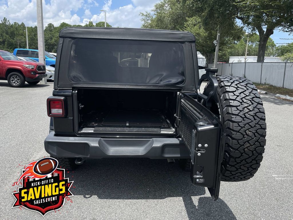 Used 2021 Jeep Wrangler SUV