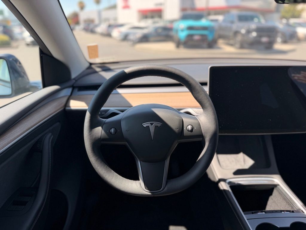 Used 2023 Tesla Model Y SUV