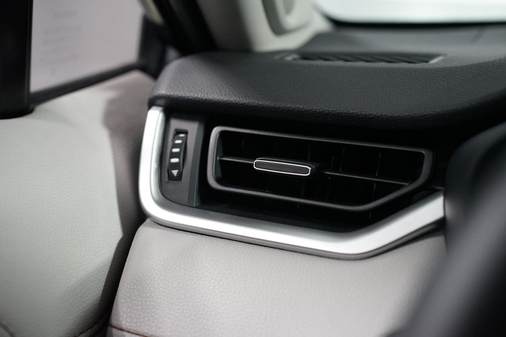 Thumbnail: 2024 Toyota RAV4 - 26