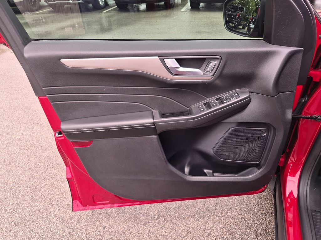Used Car 2021 Ford Escape  Se For Sale Under $20,000 In Austin, Texas