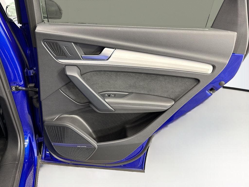 Thumbnail: 2022 Audi Q5 - 26