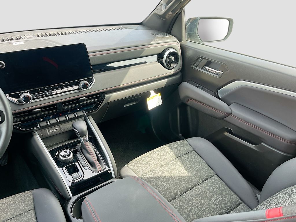 Used 2024 Gray Chevrolet Z71 image 24