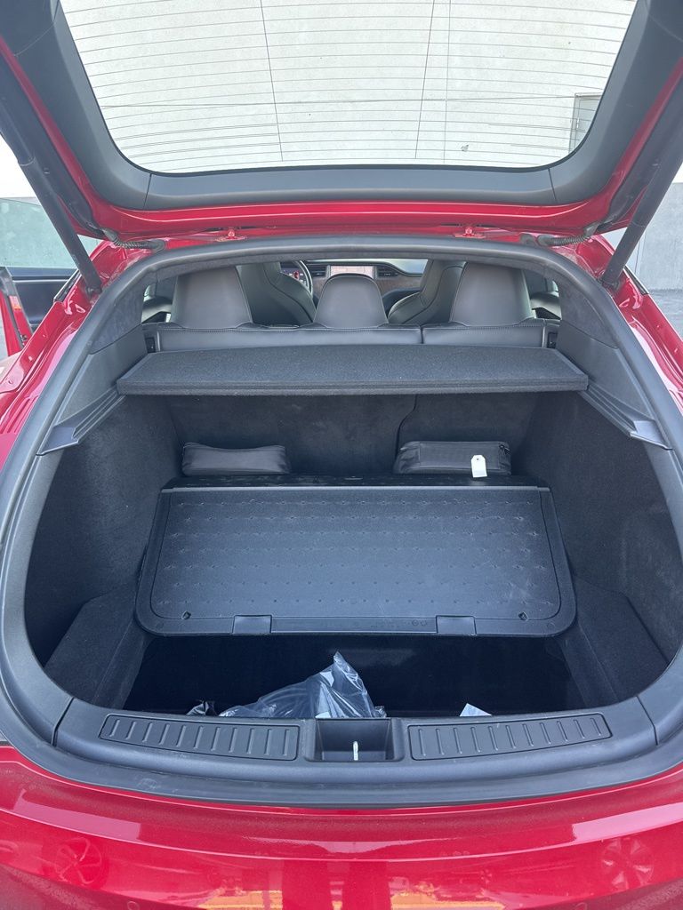 Thumbnail: 2018 Tesla Model S - 8