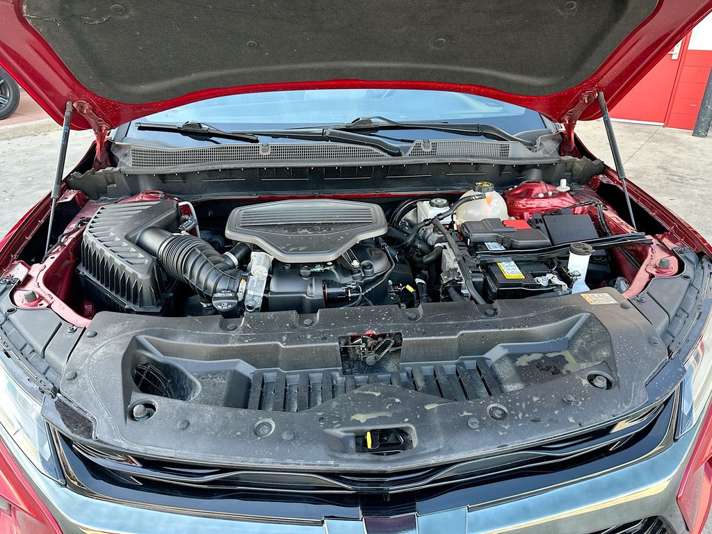 Used 2023 Red Chevrolet RS image 32