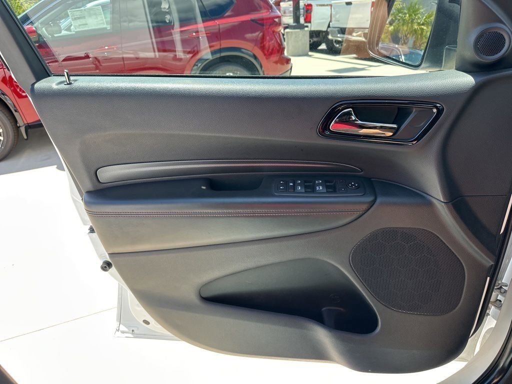 2024 White Knuckle Clearcoat Dodge Durango R/T RWD SUV