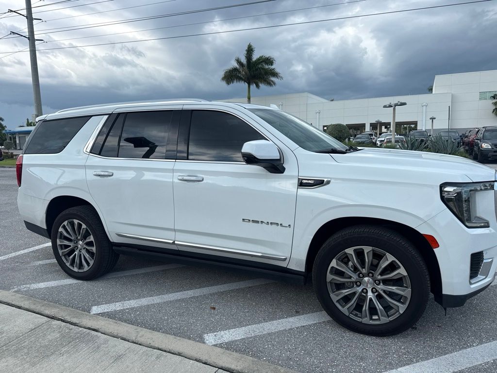 Used 2022 Summit White GMC Denali image 4