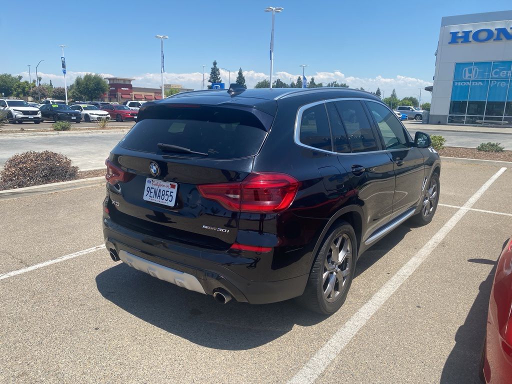 Thumbnail: 2021 BMW X3 - 6