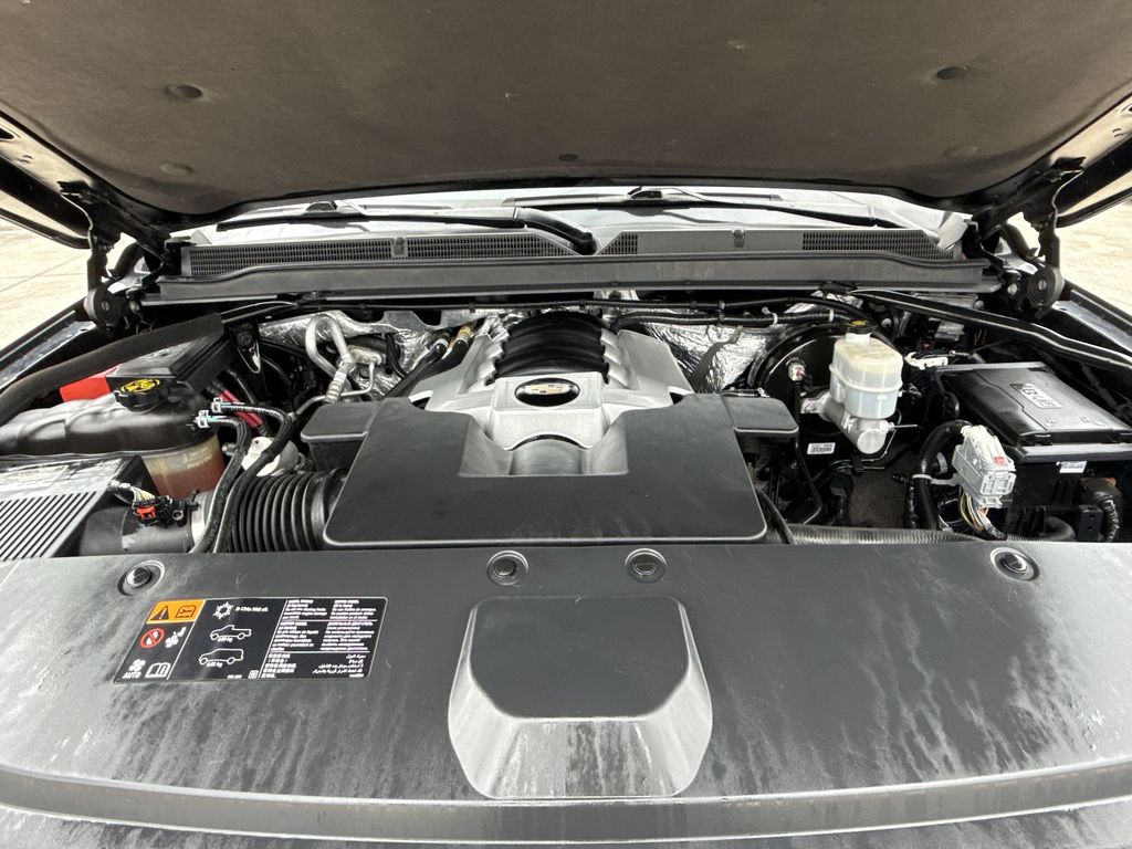 Thumbnail: 2015 Cadillac Escalade - 14