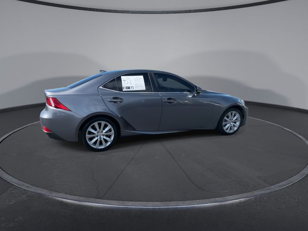 Thumbnail: 2016 Lexus IS - 9