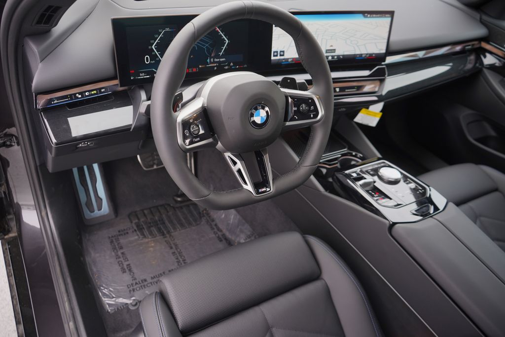 2024 BMW 5 Series 540i xDrive 13