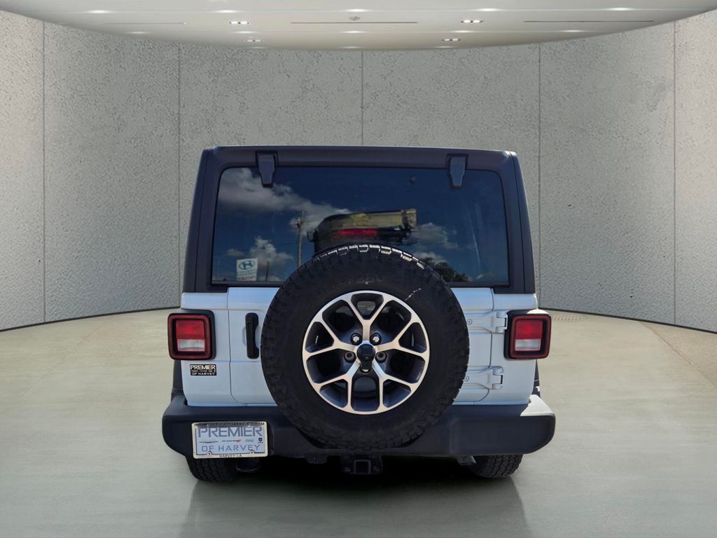 Used 2024 Jeep Wrangler SUV
