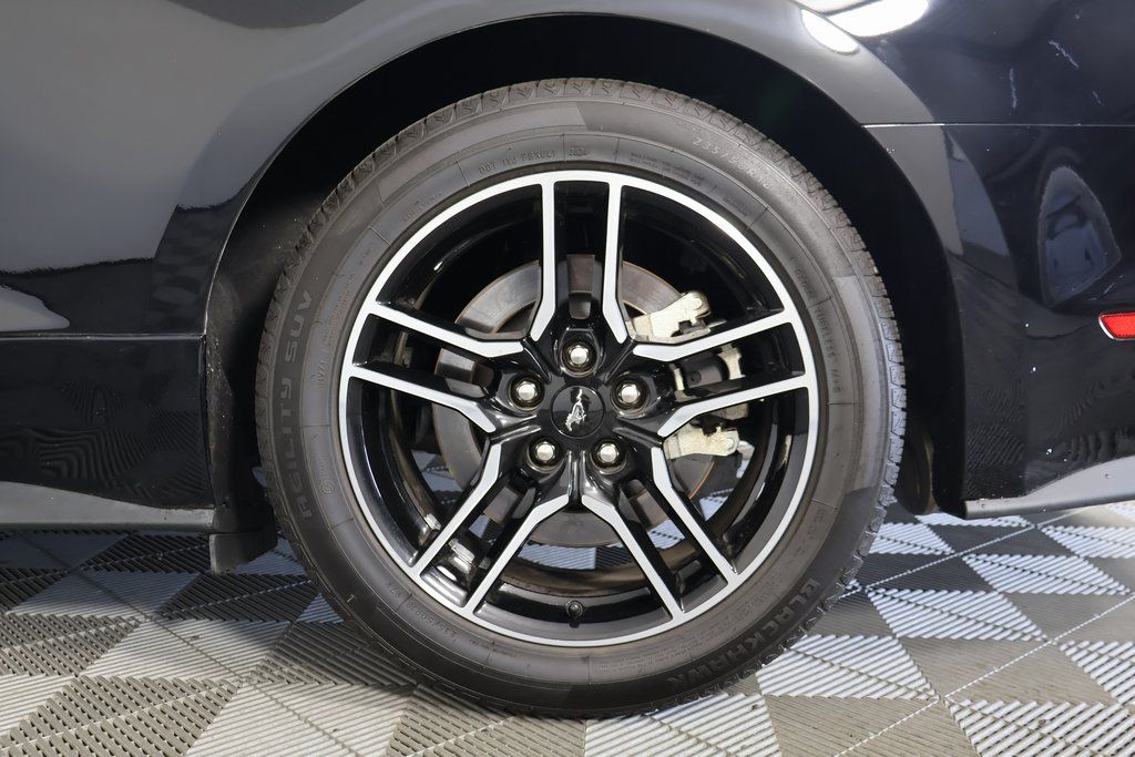 Thumbnail: 2022 Ford Mustang - 14