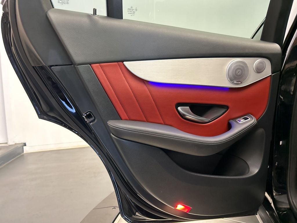 Thumbnail: 2020 Mercedes-Benz GLC - 23