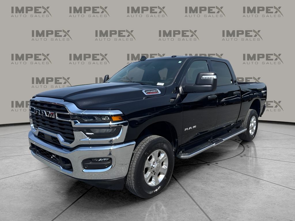 Diamond Black Crystal Pearlcoat 2026 RAM 2500 Pickup Truck Four-Wheel Drive 8-Speed Automatic