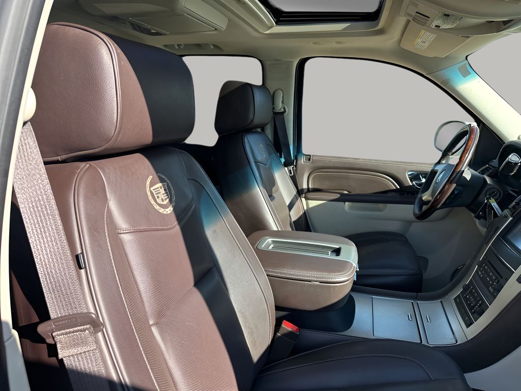 Used Car 2013 Cadillac Escalade  Platinum Edition For Sale Under $20,000 In Austin, Texas
