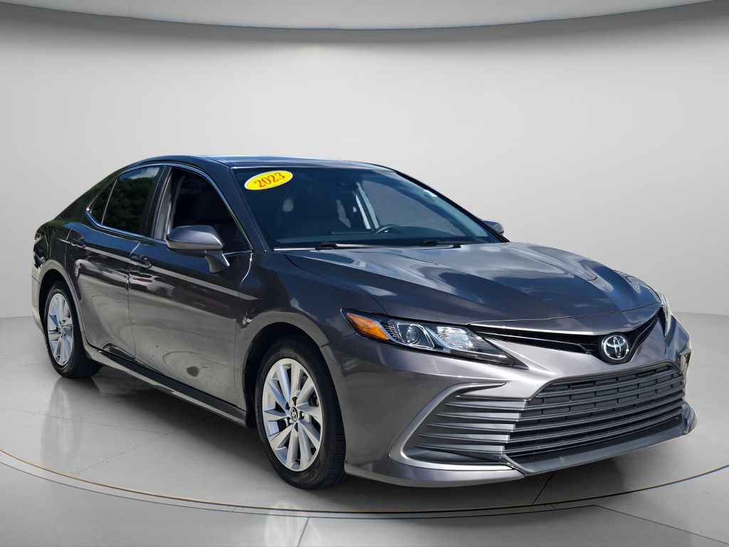 2023 Toyota Camry - $21,500