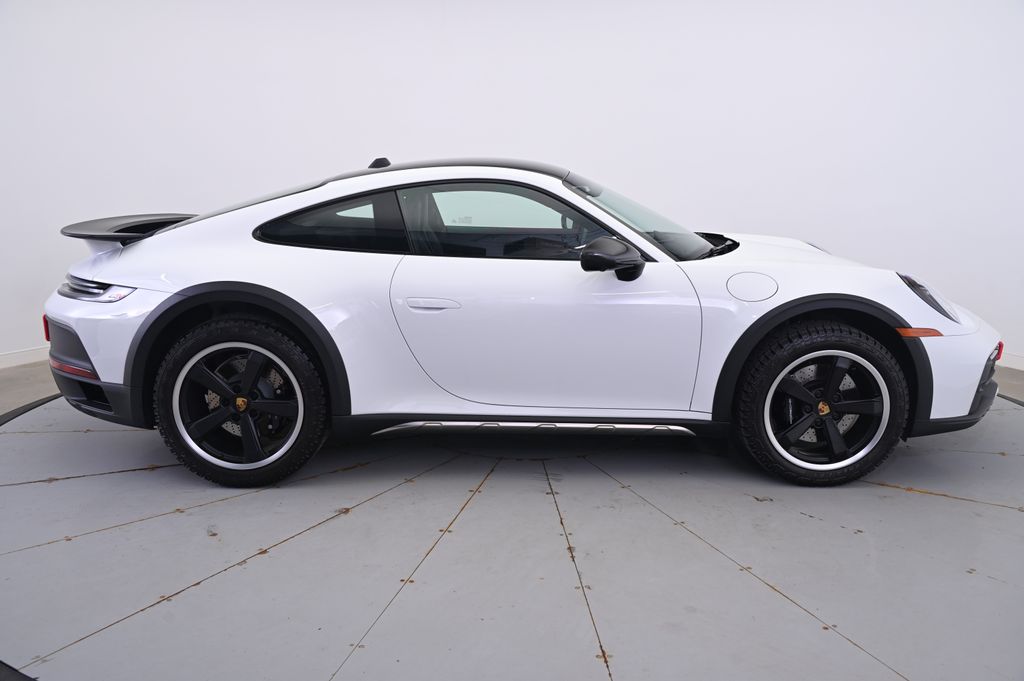 2024 Porsche 911 Carrera S 8