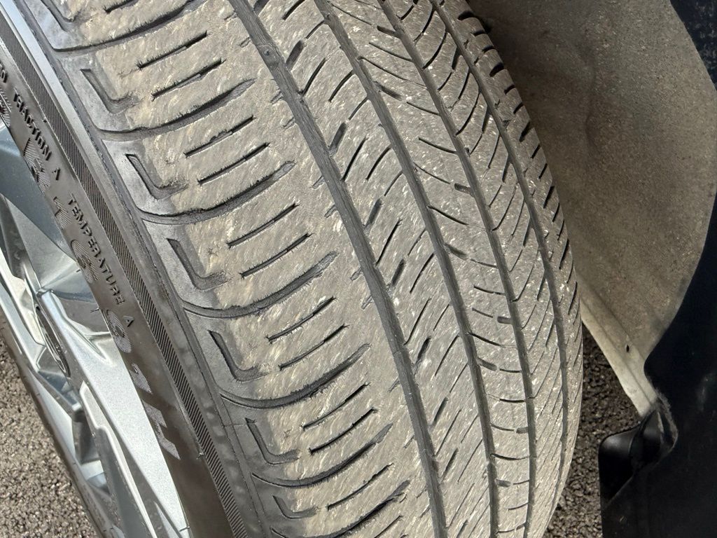 Thumbnail: 2024 Hyundai Elantra - 10