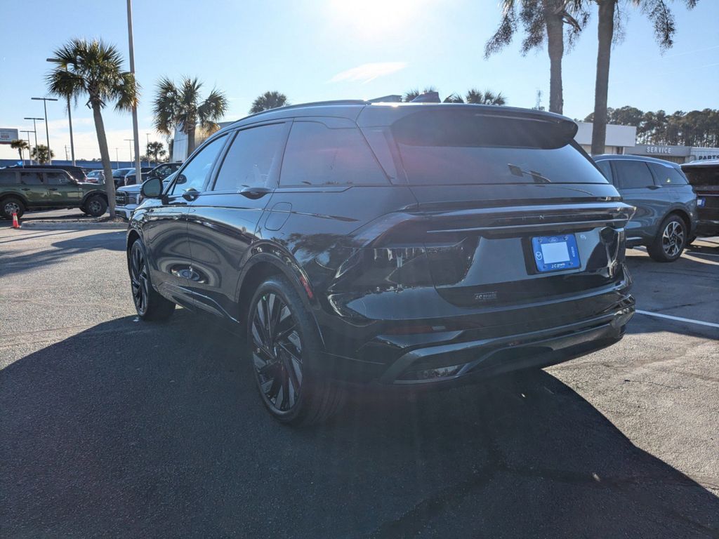 2025 Lincoln Nautilus Hybrid Reserve