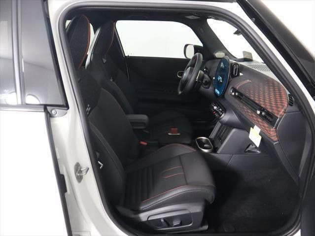 Thumbnail: 2026 MINI Cooper - 17