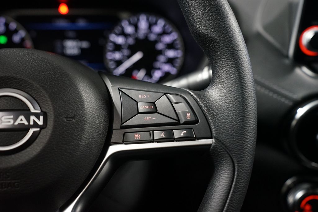 Thumbnail: 2025 Nissan Sentra - 13