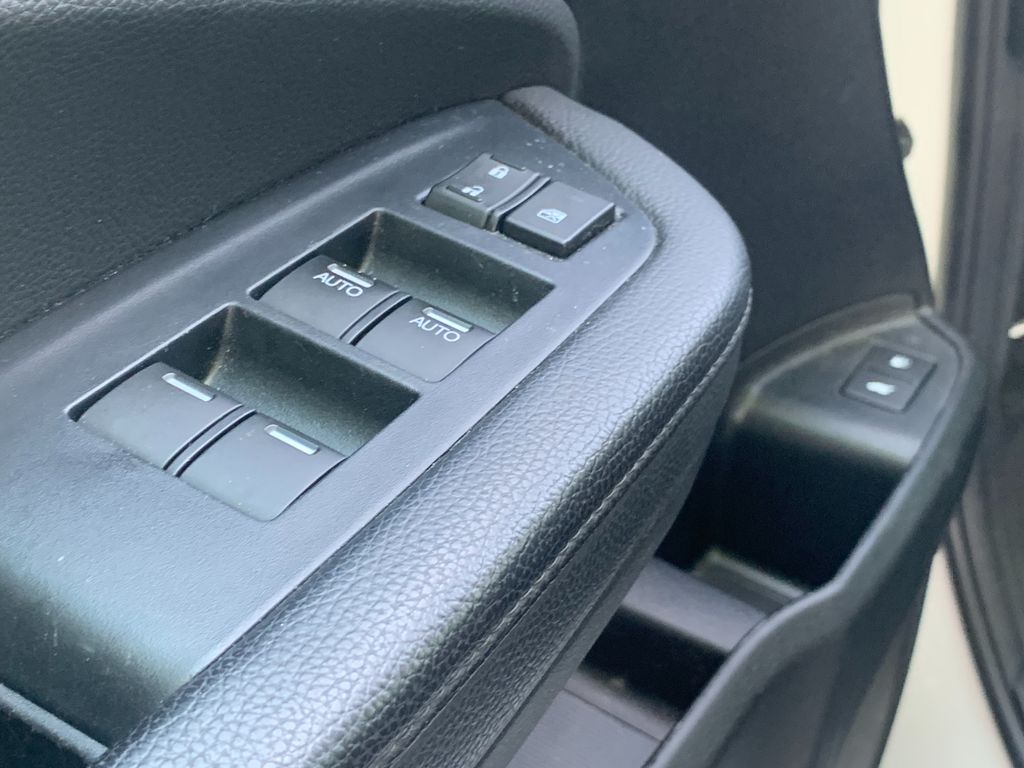 Thumbnail: 2021 Honda Pilot - 9
