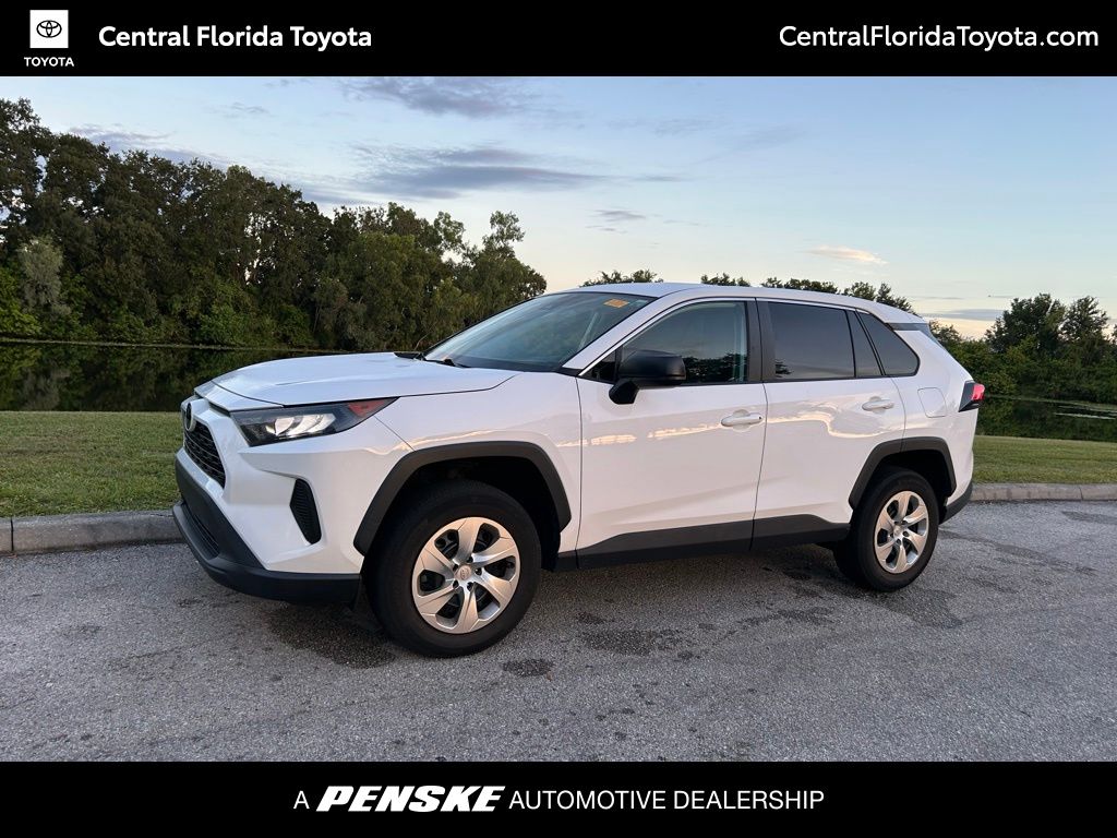 Thumbnail: 2022 Toyota RAV4 - 1